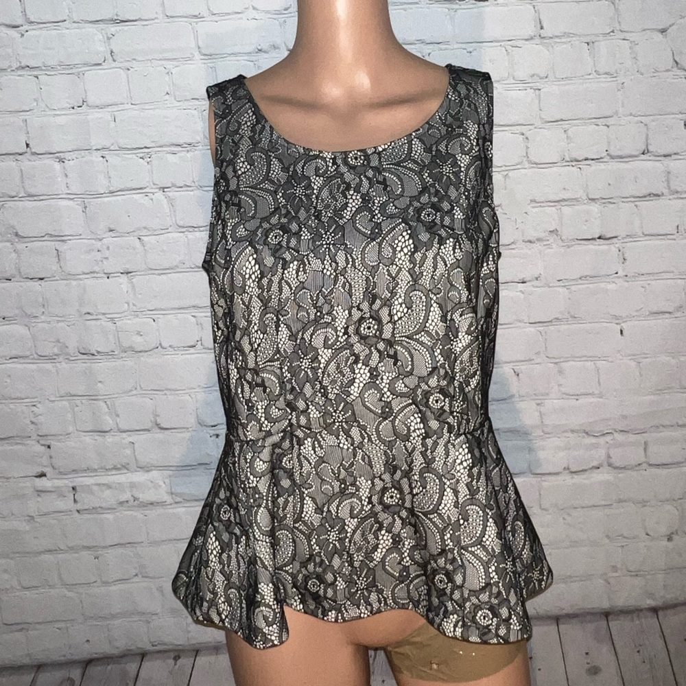 Elle Black floral blouse size M